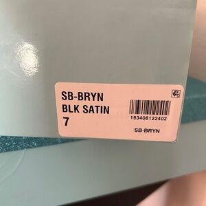 Bryn Betsy Johnson pumps